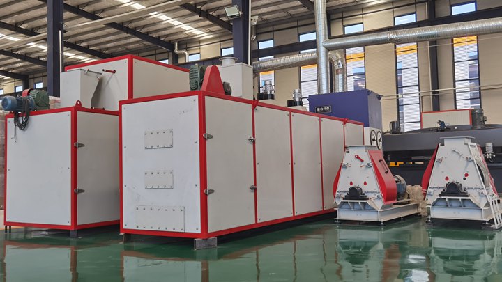 <h3>small scale Koi/Carp extruded feed machine in Tanzania</h3>
